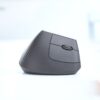 Logitech Souris ergonomique avancée MX Vertical + Bluetooth + USB-C  (910-005448)